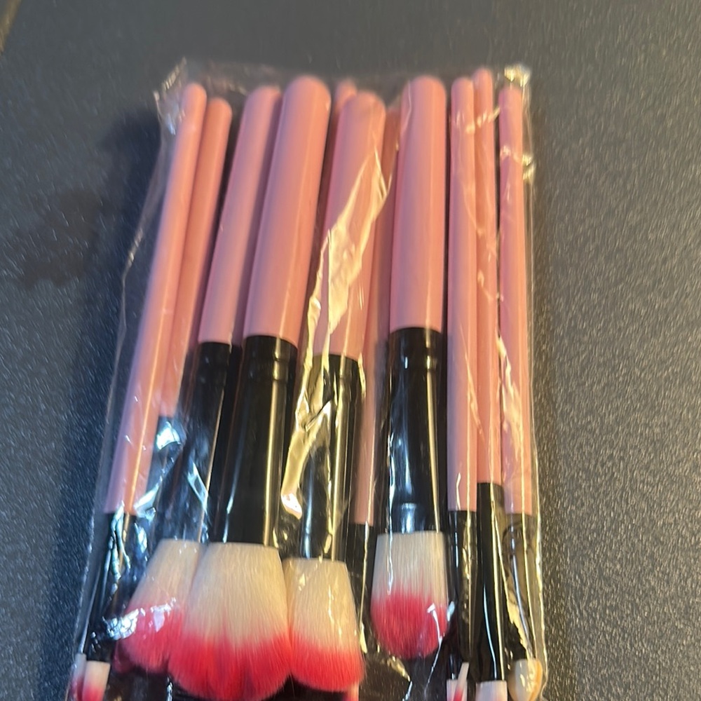 Pink Makeup Brush Set